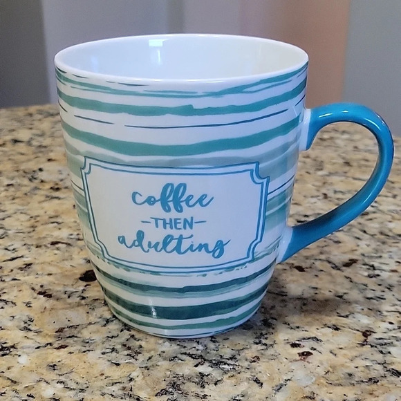 OVERSIZED COFFEE OR TEA MUG KITCHEN GREAT GIFT - Picture 1 of 3